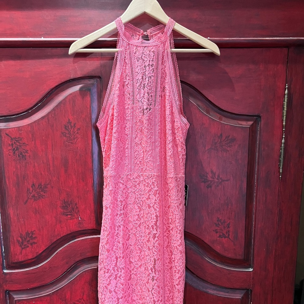 Lace Express dress